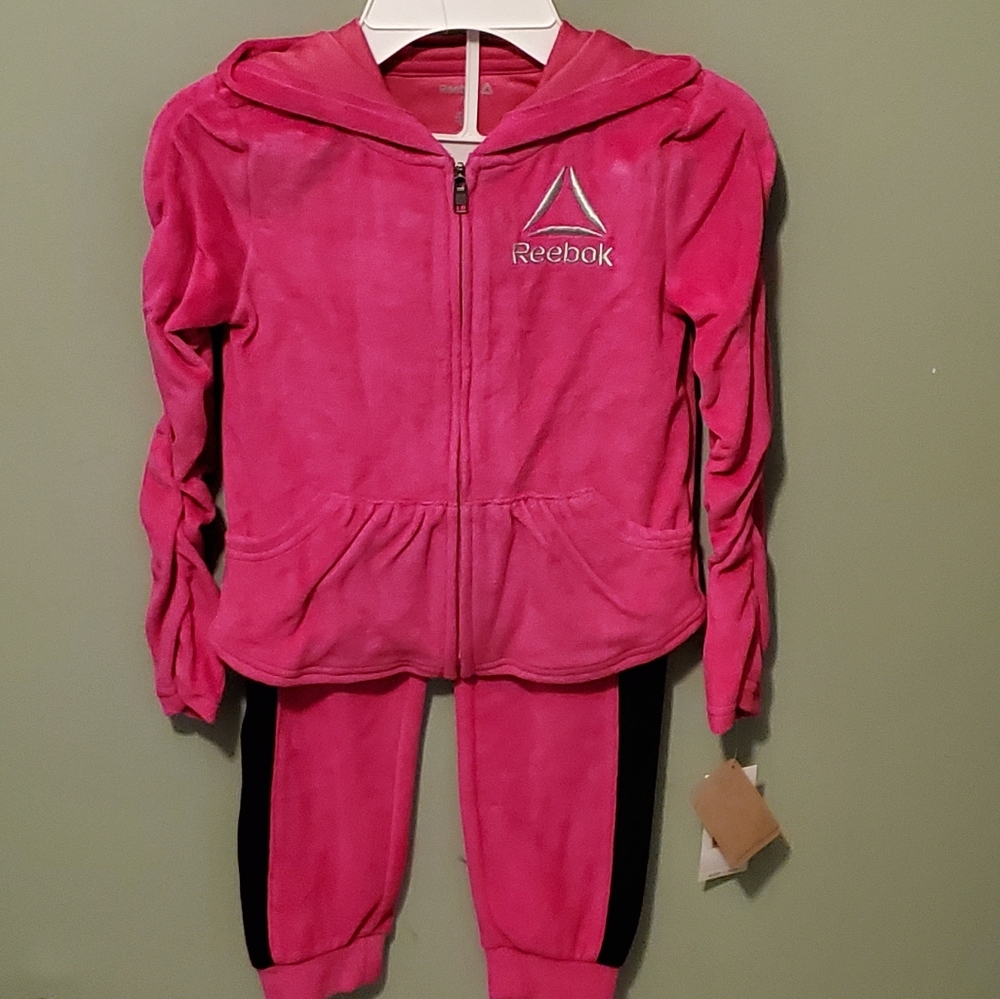 Reebok 2pc Girl's Tracksuit - Size 5 I
